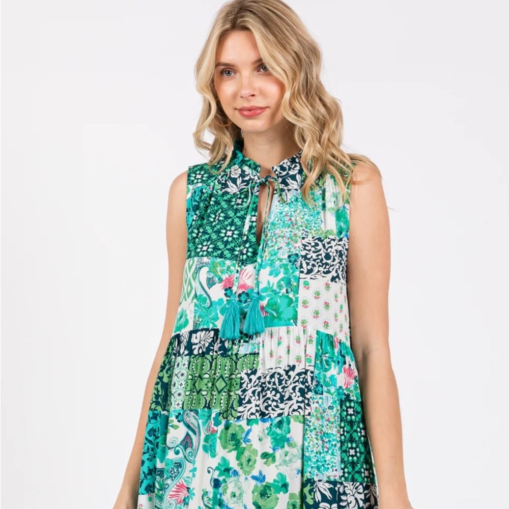 UMGEE Emerald Green floral paisley tassel tie ruffle hym dress